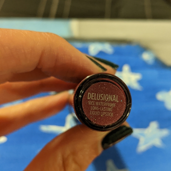 NEW Urban Decay Vice Liquid Lipstick Metallic - Picture 2 of 2